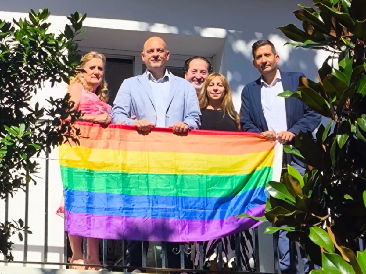 EL PSOE DE MAJADAHONDA REIVINDICA LOS DERECHOS DEL COLECTIVO LGTBI FRENTE AL RETROCESO DEL PP Y VOX 